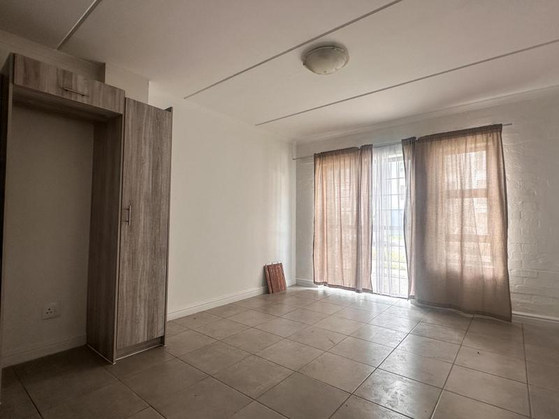 To Let 2 Bedroom Property for Rent in Glenhaven Western Cape